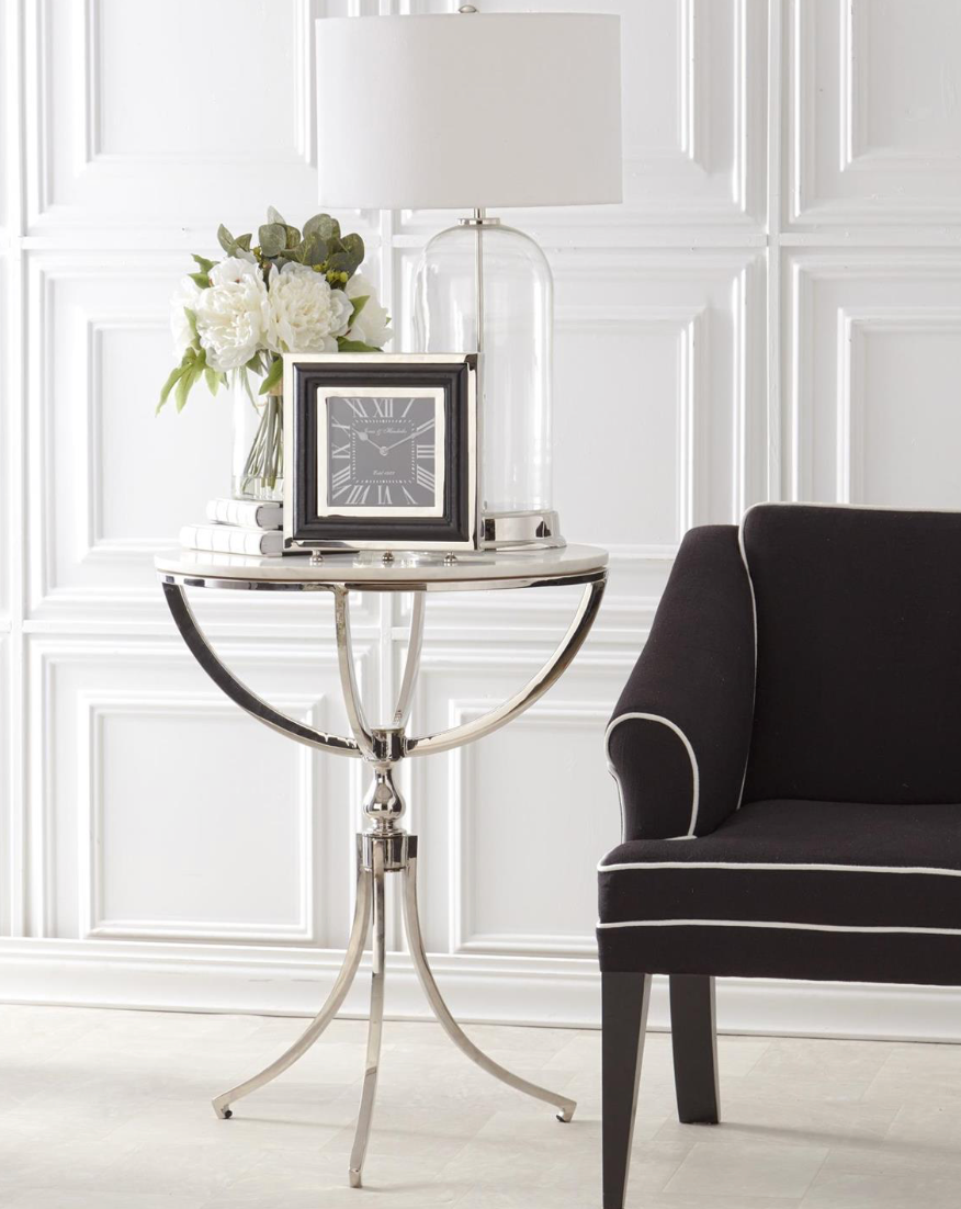 ARREGLO DE PEONIAS y EUCALIPTO DE SEDA