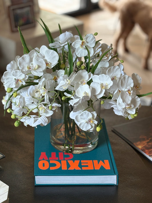 ARREGLO DE ORQUIDEAS DE SEDA