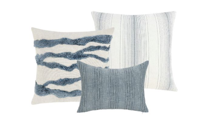 COJIN GRATITUDE AZUL NUBLADO