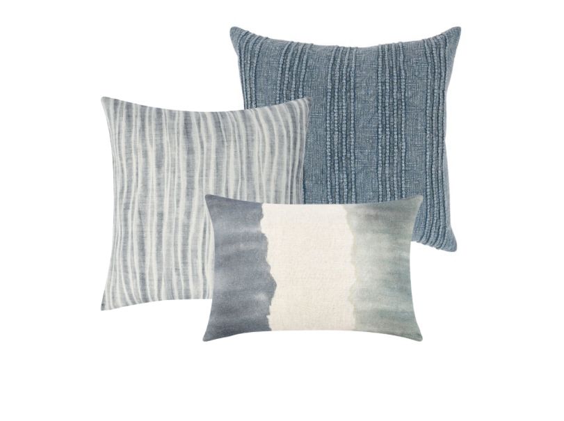 COJIN GRATITUDE AZUL NUBLADO