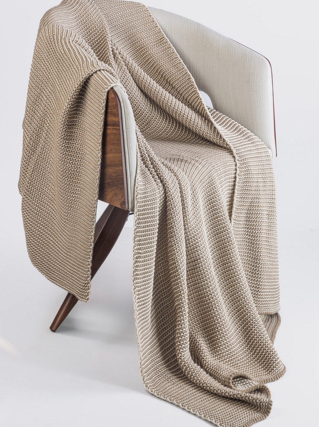 FRAZADA COOPER BEIGE