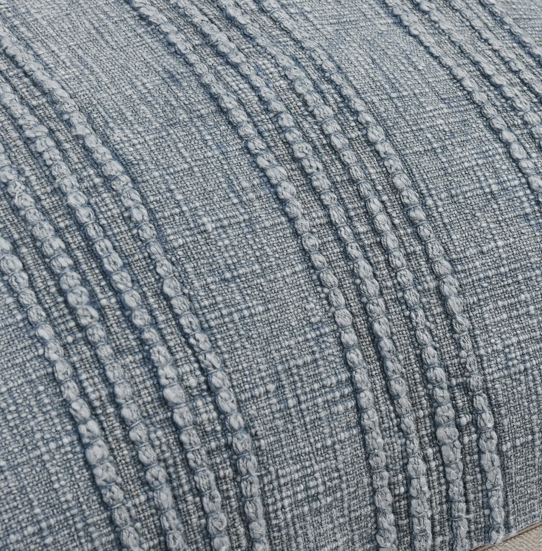 COJIN GRATITUDE AZUL NUBLADO