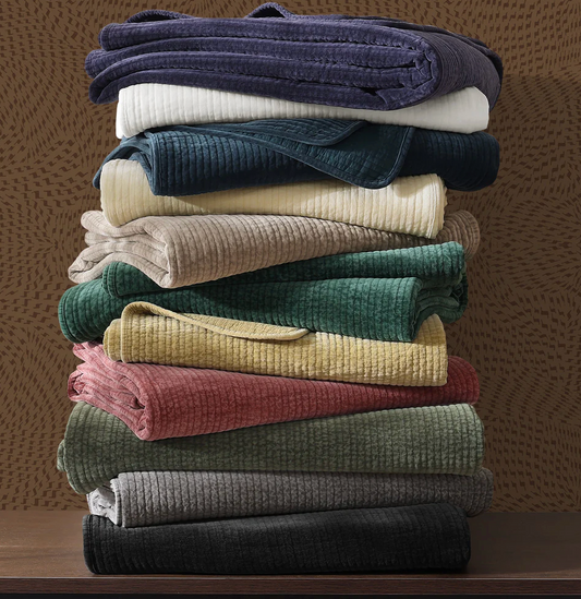 SET DE COLCHA DE TERCIOPELO DESLAVADO