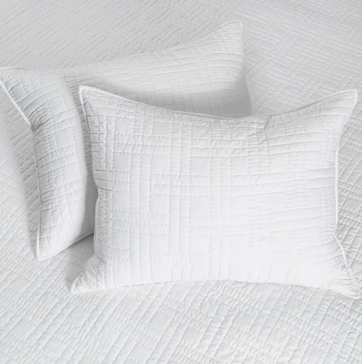 CUBRE CAMA ALE