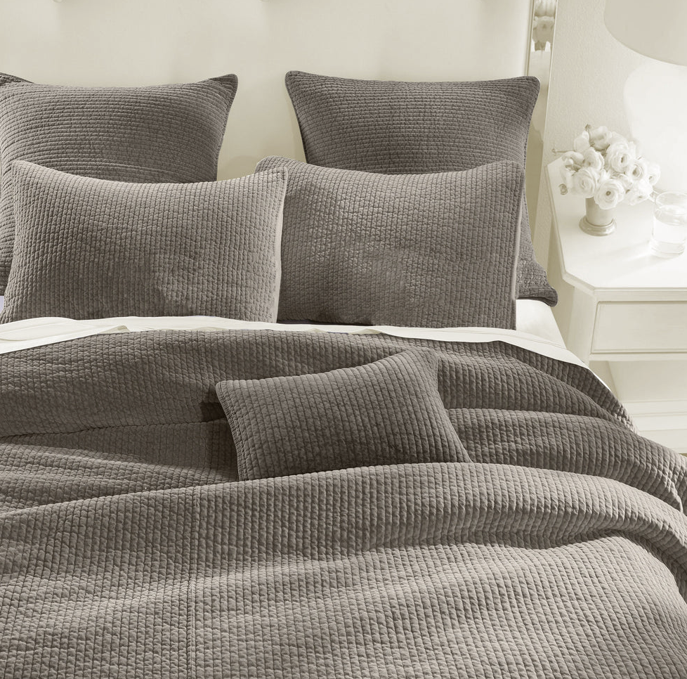 SET DE COLCHA DE TERCIOPELO DESLAVADO