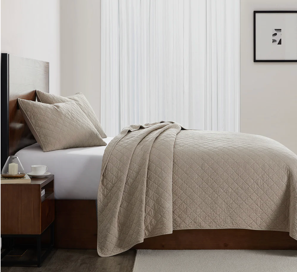 SET DE COLCHA DE ALGODON DESLAVADO